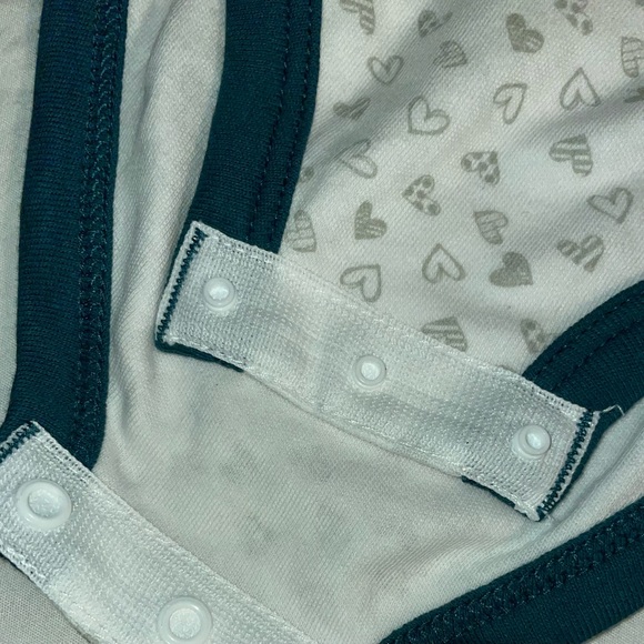 🔥🔥Philadelphia Eagles - baby onesie 🦅🦅 - Picture 7 of 8